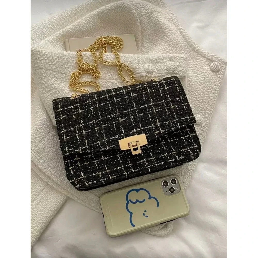 Black Tweed Plaid Chain Shoulder Bag Gold Hardware Crossbody Flap‎ Purse